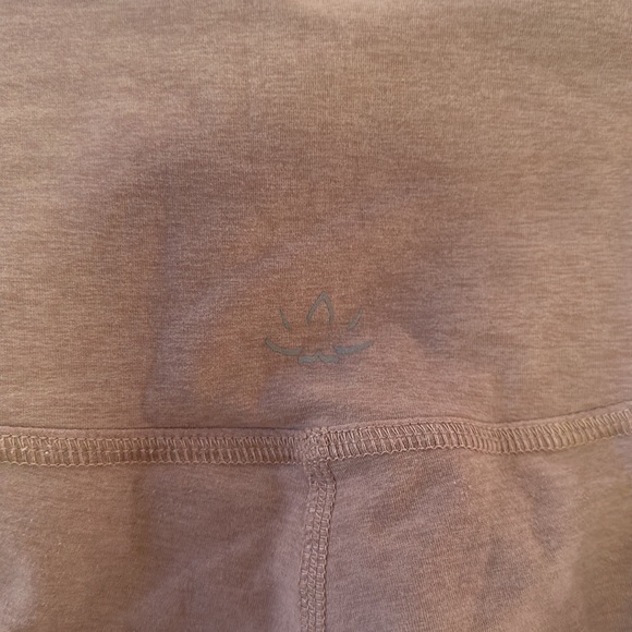 Beyond Yoga Spacedye Caught in the Midi High Waist Leggings in Chai - Picture 4 of 6